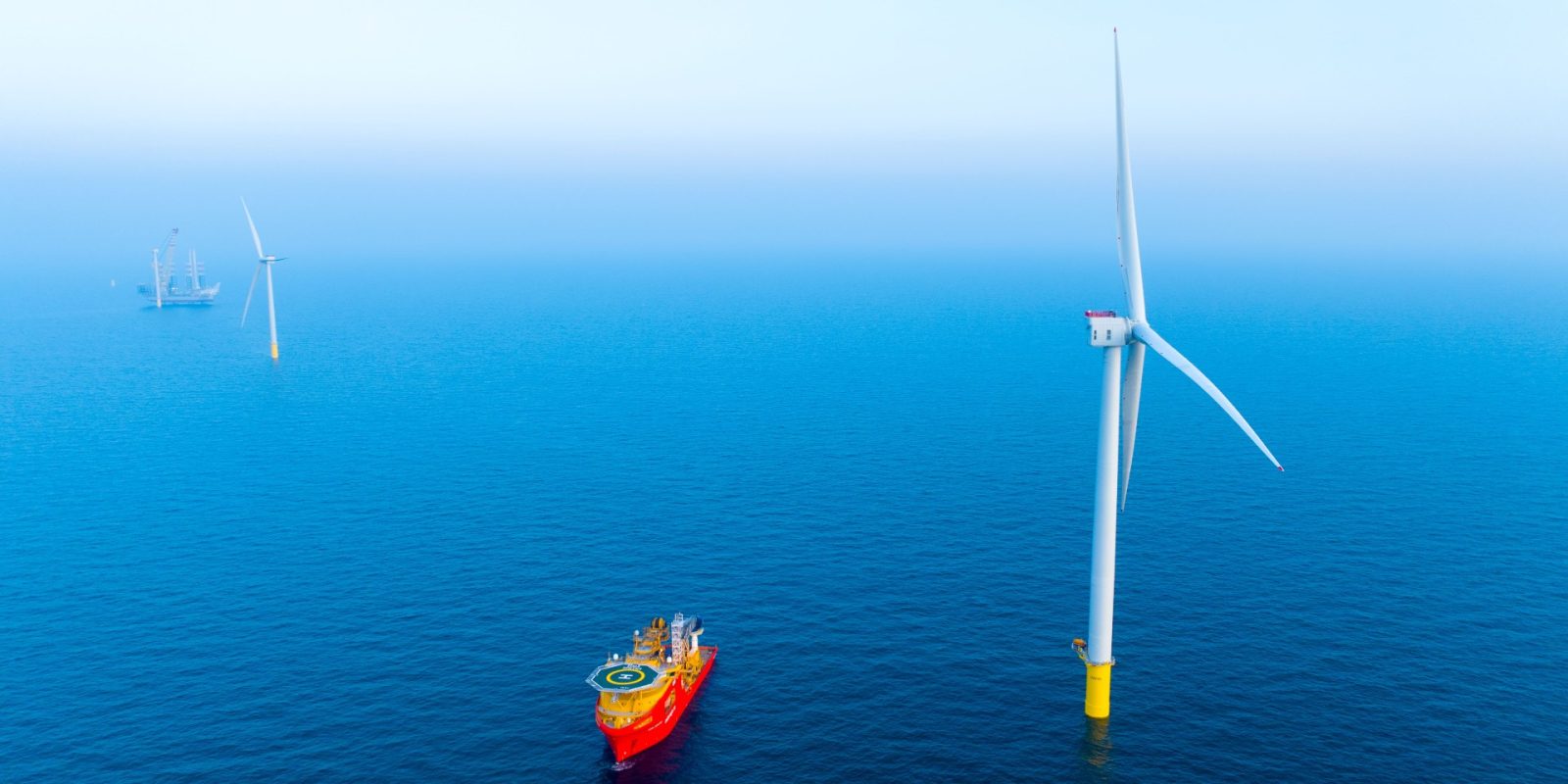 The Worlds Largest Offshore Wind Farm Just Produced Its First Power Evearly News English